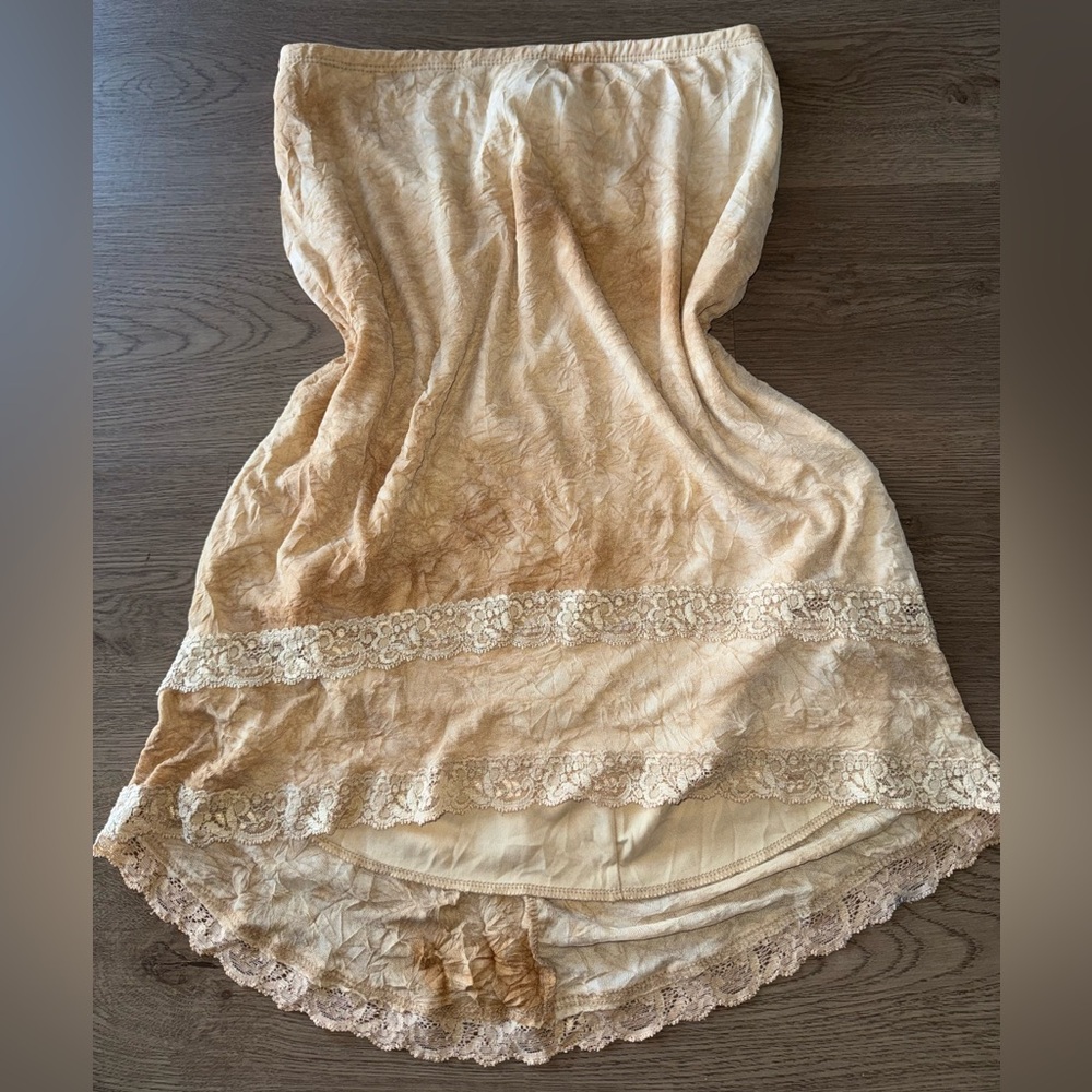 Wet Seal Y2K Boho Neutral Asymmetrical Tea-Stained Distressed Lace Trim Skirt M